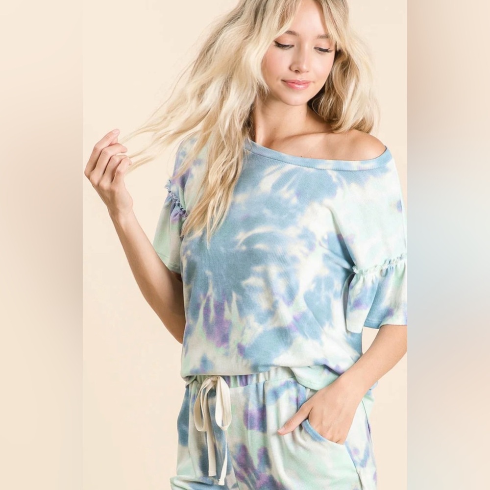 BiBi Tie-Dye Athletic Shorts in Blue and Purple - Picture 7 of 10